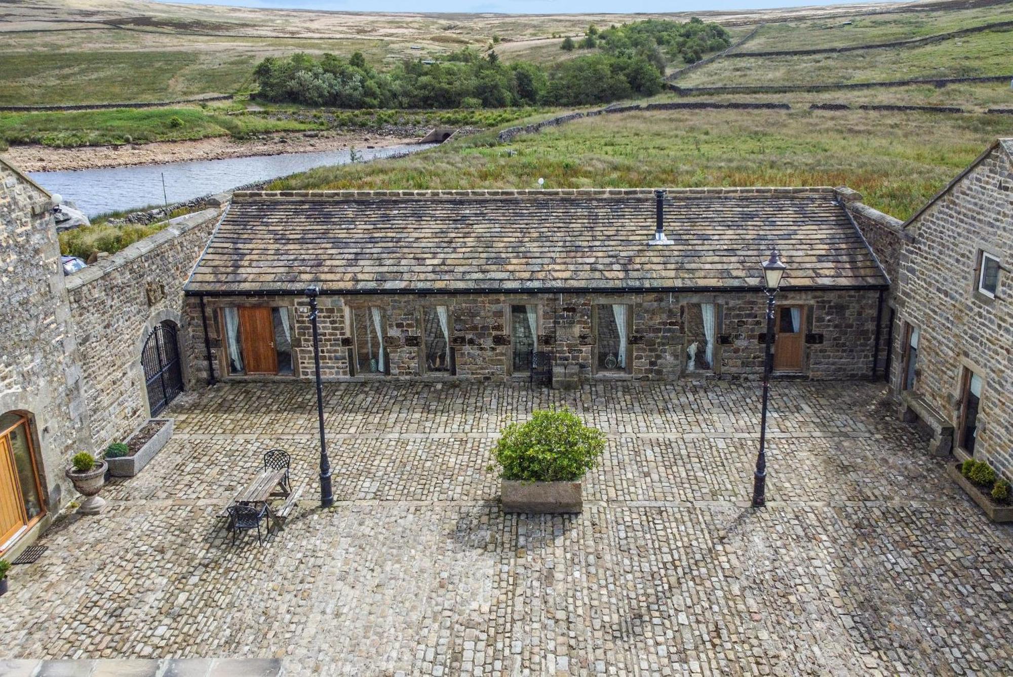 Snave Barn Villa Skipton Exterior photo